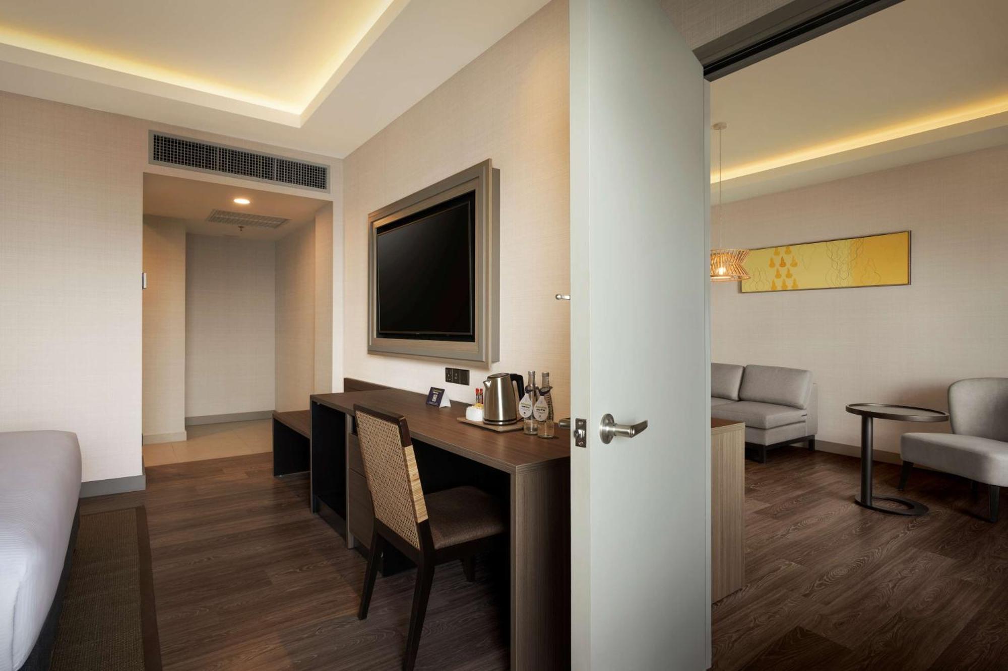 Resor Doubletree By Hilton Damai Laut 4*