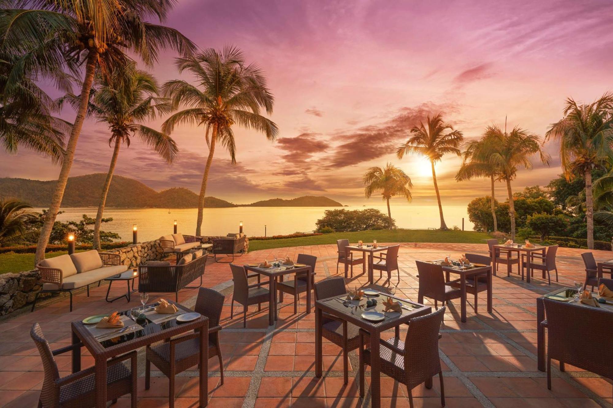Doubletree By Hilton Damai Laut
