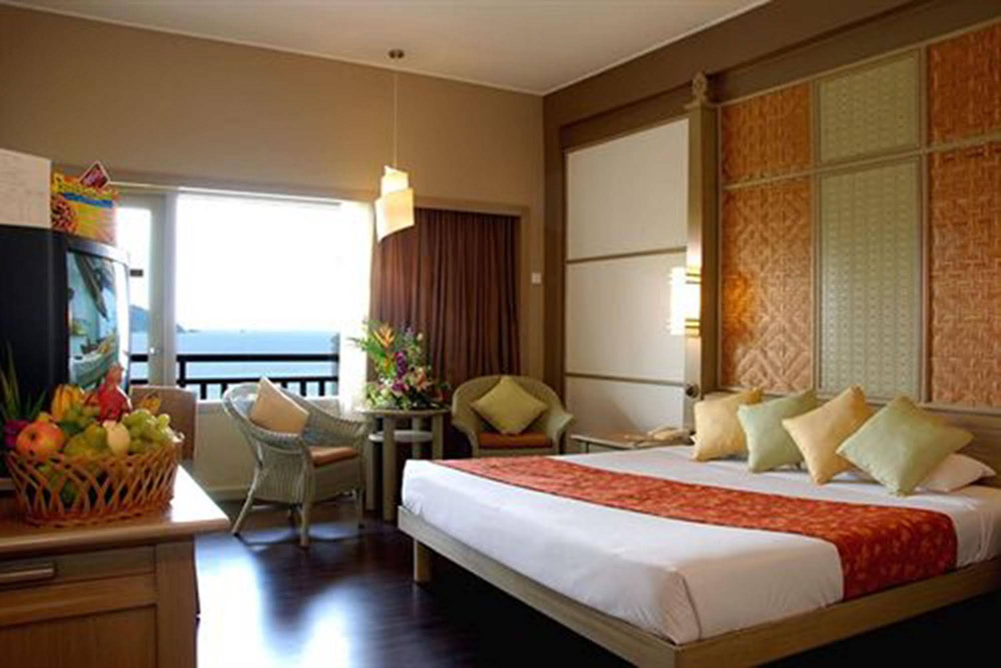 Resor Doubletree By Hilton Damai Laut 4*
